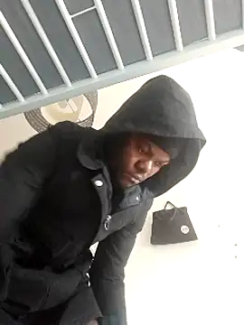 Snapshot of PauMascarado chatting on January 2025 12:30:01 PM PauMascarado online show from January 2025 12:30:01 PM