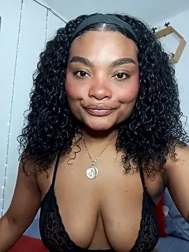 Snapshot of gianna_smith chatting on November 2025 06:15:01 AM gianna smith online show from November 2025 06:15:01 AM