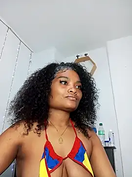 Snapshot of gianna_smith chatting on March 2026 07:25:01 PM gianna smith online show from March 2026 07:25:01 PM