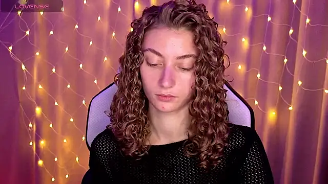 lady curls online show from January 2025 10:48:01 PM