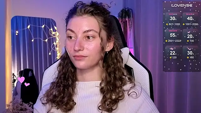 lady curls online show from March 2025 11:38:02 PM