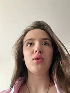 EmilyWi  online show from March 2026 10:33:01 AM