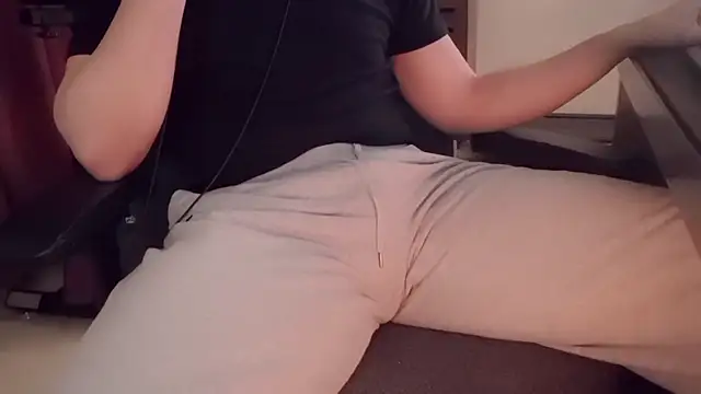 meow199410 online show from June 2026 03:38:02 PM