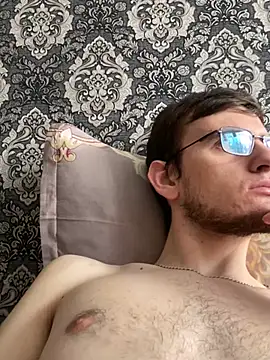 Snapshot of GrahamSouth chatting on February 2025 04:58:01 AM GrahamSouth online show from February 2025 04:58:01 AM