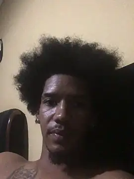 lionheart05 online show from January 2025 07:34:02 PM