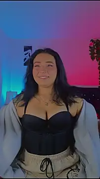 Pauilina online show from April 2026 07:52:02 PM