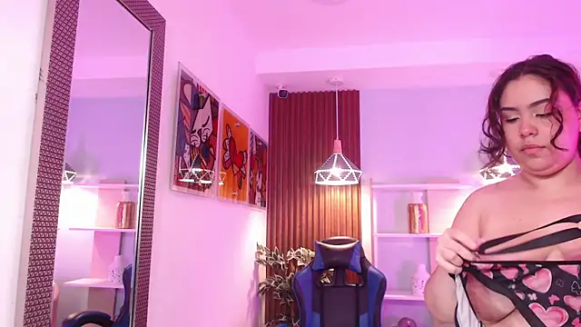 Snapshot of Dalila_Sky chatting on September 2025 06:10:02 PM Dalila Sky online show from September 2025 06:10:02 PM