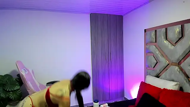 BRITHANY SPARK online show from February 2025 07:18:02 PM