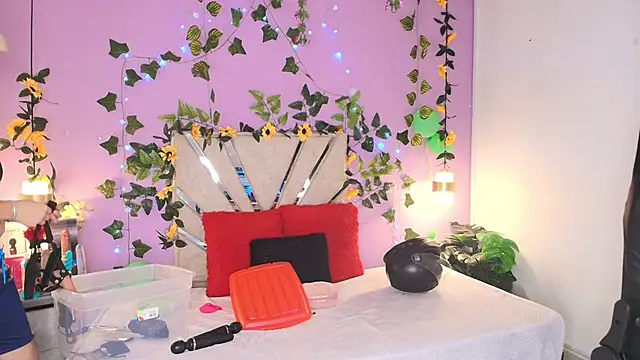 BRITHANY SPARK online show from April 2026 12:46:02 AM