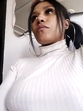 Snapshot of devi_black13_ chatting on January 2025 08:39:01 PM devi black13 online show from January 2025 08:39:01 PM