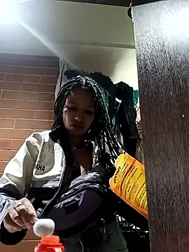 Snapshot of devi_black13_ chatting on March 2025 06:37:02 PM devi black13 online show from March 2025 06:37:02 PM