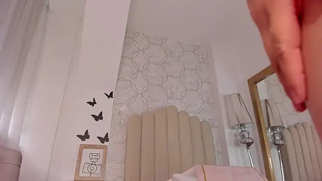 Foxy200   online show from July 2026 07:51:02 PM