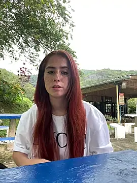 HannaSmiith online show from January 2025 04:54:01 PM