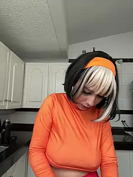 HannaSmiith online show from February 2025 02:56:02 PM