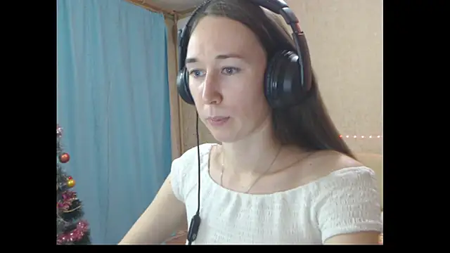 Snapshot of --Model--2 chatting on January 2025 08:48:02 PM --Model--2 online show from January 2025 08:48:02 PM