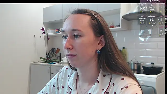 Snapshot of --Model--2 chatting on September 2025 08:32:01 PM --Model--2 online show from September 2025 08:32:01 PM