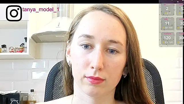 Snapshot of --Model--2 chatting on November 2025 10:41:02 PM --Model--2 online show from November 2025 10:41:02 PM