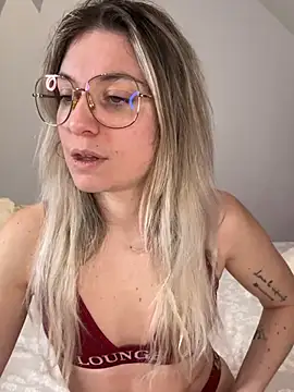 carlaaa online show from February 2026 09:55:01 PM