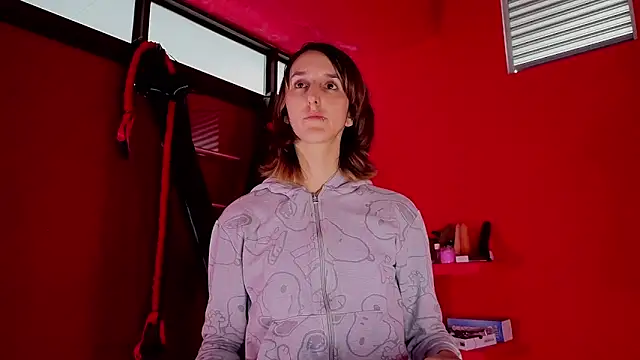 Ambar Roux  online show from May 2026 12:13:01 PM