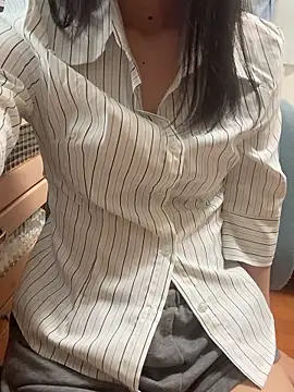 Snapshot of Mei_0906 chatting on October 2025 06:00:01 AM Mei 0906 online show from October 2025 06:00:01 AM