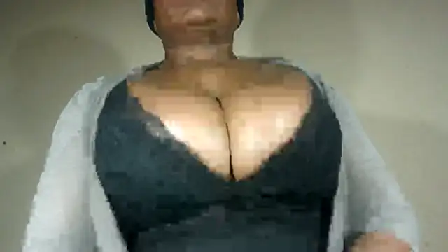 boobassymom online show from July 2026 03:20:02 AM
