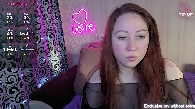 KellyCrystall online show from January 2026 05:45:02 AM