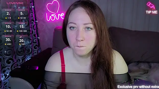 KellyCrystall online show from March 2026 01:56:01 AM