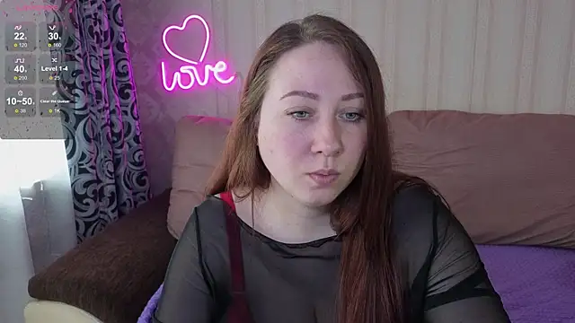 KellyCrystall online show from April 2026 05:56:02 AM