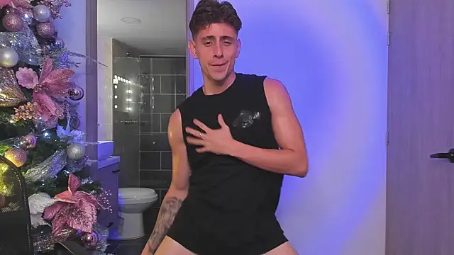 Jasperjoness online show from December 2024 12:01:02 AM