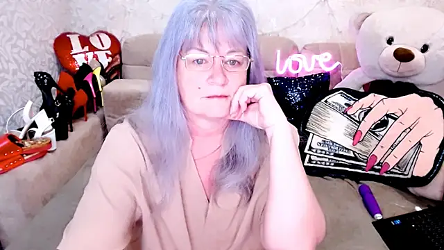 SiberiabBerry online show from April 2026 12:06:01 AM