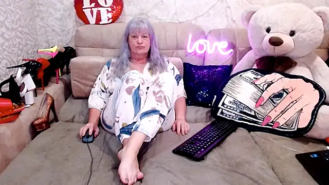SiberiabBerry online show from May 2026 01:49:02 PM