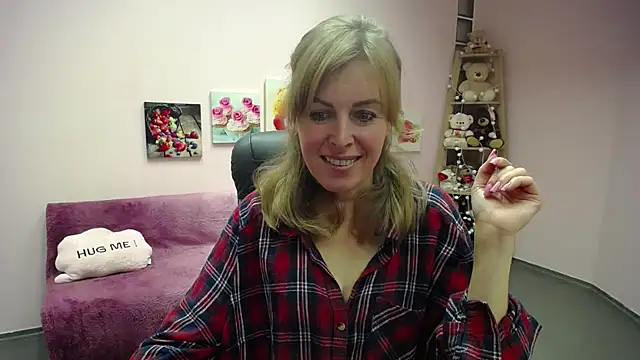 Snapshot of Hot_Milady chatting on October 2025 07:26:02 AM Hot Milady online show from October 2025 07:26:02 AM