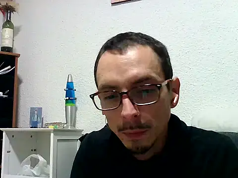 Snapshot of BaalPas chatting on December 2025 01:13:01 AM BaalPas online show from December 2025 01:13:01 AM