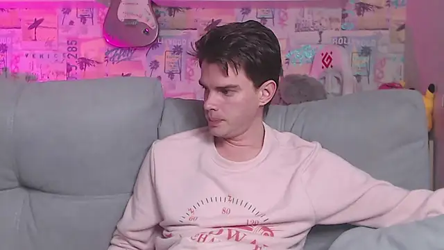 Snapshot of Mike_Burn chatting on February 2025 02:46:01 PM Mike Burn online show from February 2025 02:46:01 PM