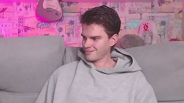 Snapshot of Mike_Burn chatting on February 2025 10:23:02 AM Mike Burn online show from February 2025 10:23:02 AM