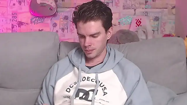 Snapshot of Mike_Burn chatting on February 2025 03:36:02 PM Mike Burn online show from February 2025 03:36:02 PM