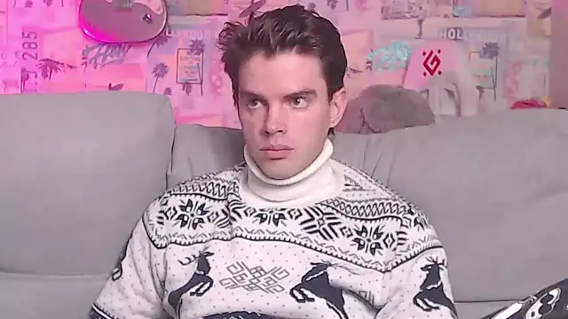 Snapshot of Mike_Burn chatting on February 2025 03:08:01 PM Mike Burn online show from February 2025 03:08:01 PM