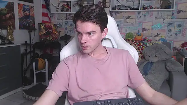 Snapshot of Mike_Burn chatting on March 2025 10:57:01 AM Mike Burn online show from March 2025 10:57:01 AM