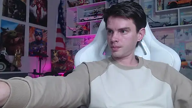 Snapshot of Mike_Burn chatting on March 2025 03:28:02 PM Mike Burn online show from March 2025 03:28:02 PM