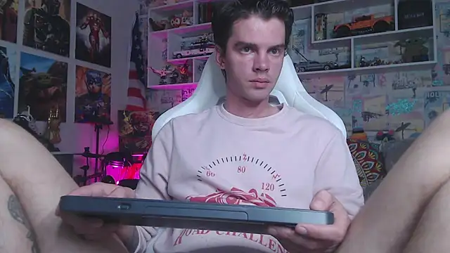 Snapshot of Mike_Burn chatting on March 2025 11:55:01 AM Mike Burn online show from March 2025 11:55:01 AM