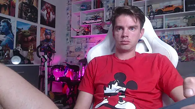 Snapshot of Mike_Burn chatting on September 2025 03:04:02 PM Mike Burn online show from September 2025 03:04:02 PM