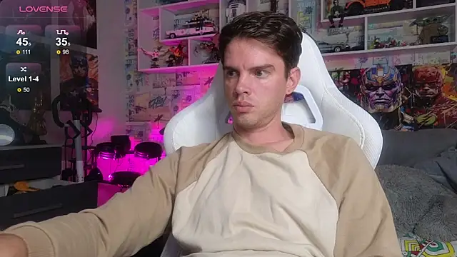 Snapshot of Mike_Burn chatting on October 2025 12:14:02 PM Mike Burn online show from October 2025 12:14:02 PM