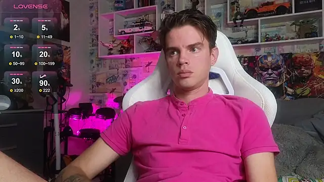 Snapshot of Mike_Burn chatting on October 2025 12:13:02 PM Mike Burn online show from October 2025 12:13:02 PM