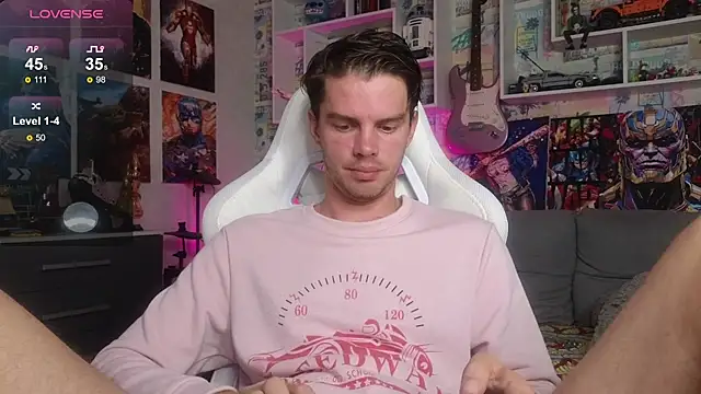 Snapshot of Mike_Burn chatting on October 2025 11:55:02 AM Mike Burn online show from October 2025 11:55:02 AM