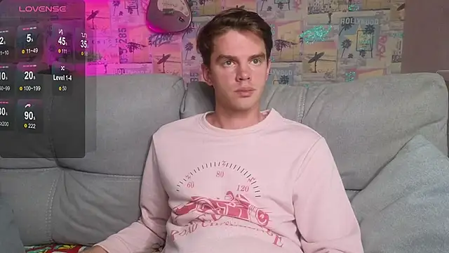 Snapshot of Mike_Burn chatting on October 2025 12:08:02 PM Mike Burn online show from October 2025 12:08:02 PM