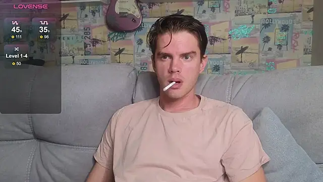 Snapshot of Mike_Burn chatting on October 2025 12:06:01 PM Mike Burn online show from October 2025 12:06:01 PM