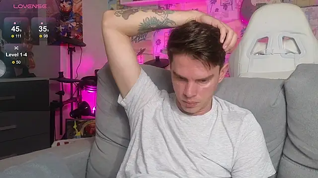 Snapshot of Mike_Burn chatting on November 2025 02:06:01 PM Mike Burn online show from November 2025 02:06:01 PM