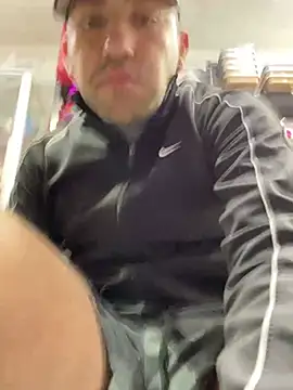 Snapshot of JuanZapata33 chatting on March 2025 11:48:01 PM JuanZapata33 online show from March 2025 11:48:01 PM