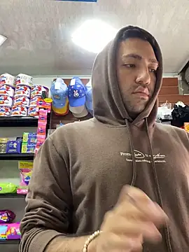 Snapshot of JuanZapata33 chatting on September 2025 03:55:02 PM JuanZapata33 online show from September 2025 03:55:02 PM