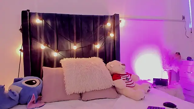 CamiloDoumit online show from January 2025 11:54:01 AM